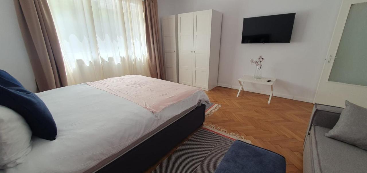 The Pines Serviced Apartments Brašov Exteriér fotografie
