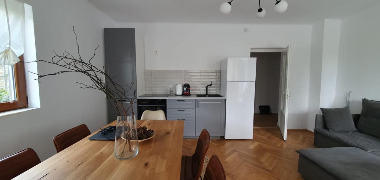 The Pines Serviced Apartments Brašov Exteriér fotografie