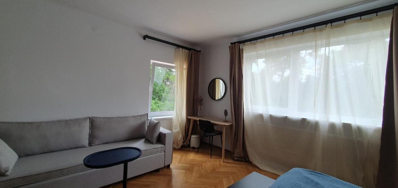 The Pines Serviced Apartments Brašov Exteriér fotografie