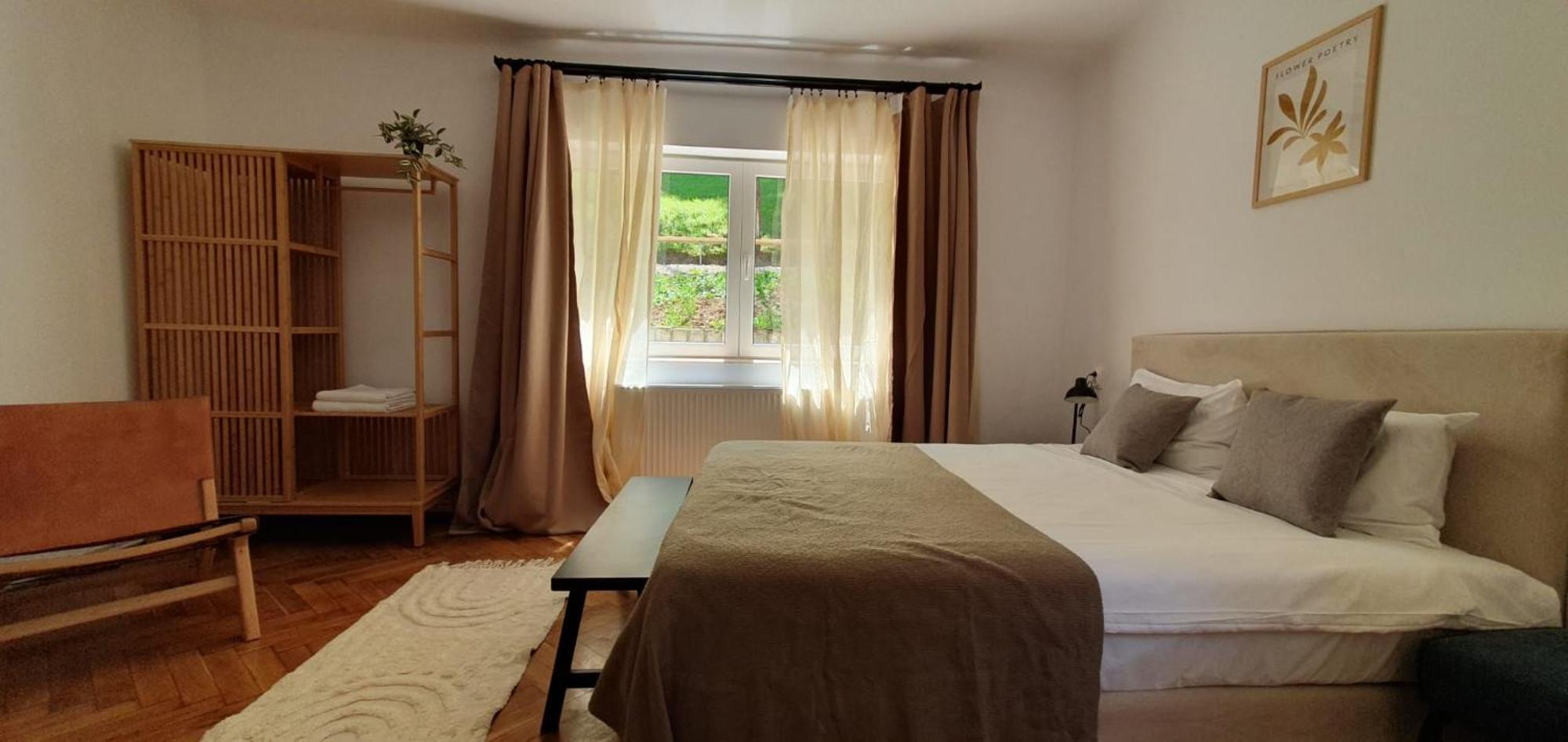 The Pines Serviced Apartments Brašov Exteriér fotografie
